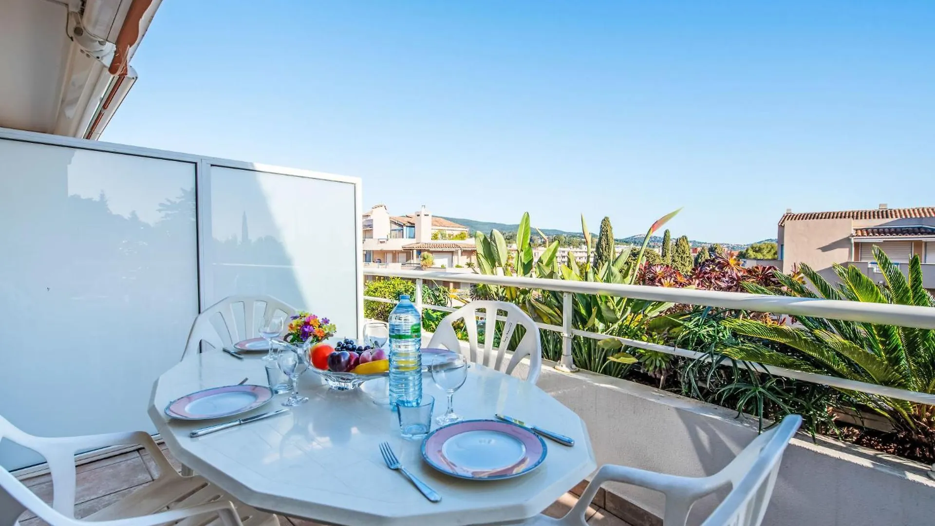 Apartment Le Domaine De La Baie-4 By Interhome キャバレール・シュル・メール