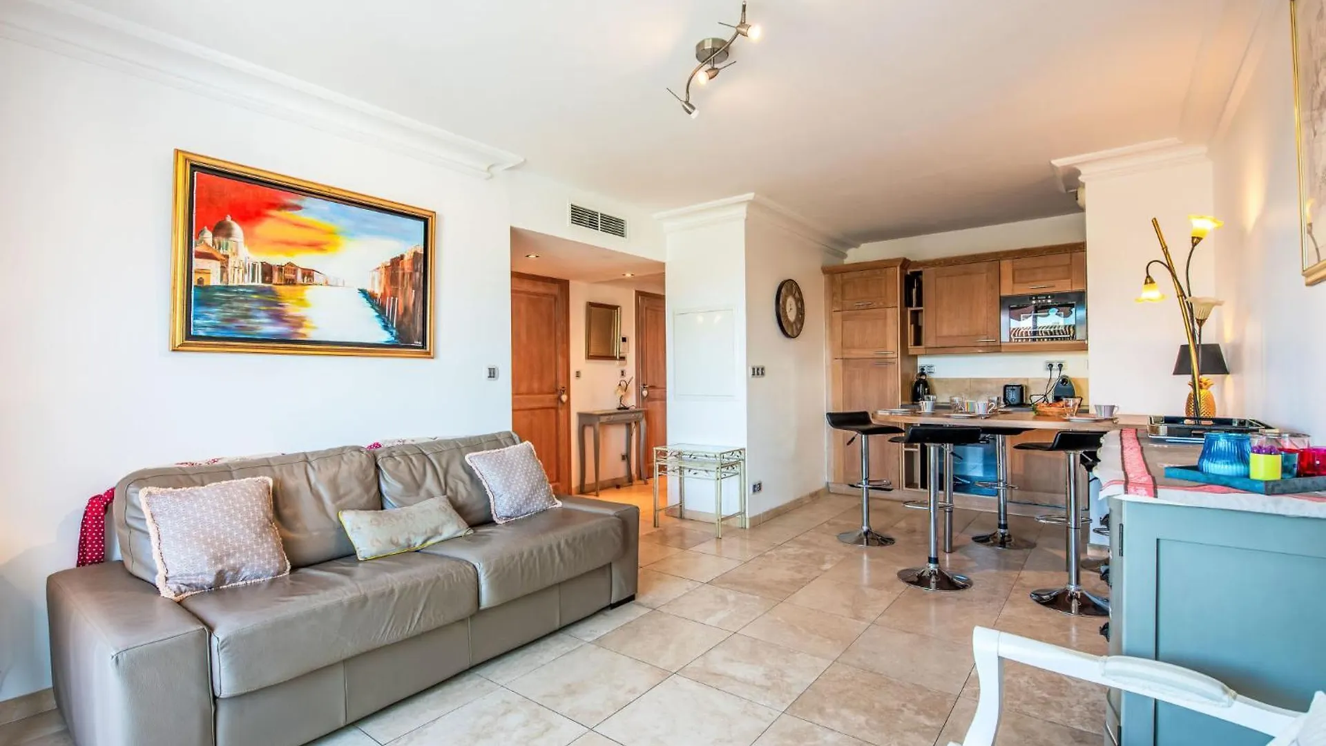 Apartment Le Domaine De La Baie-4 By Interhome キャバレール・シュル・メール 0*,